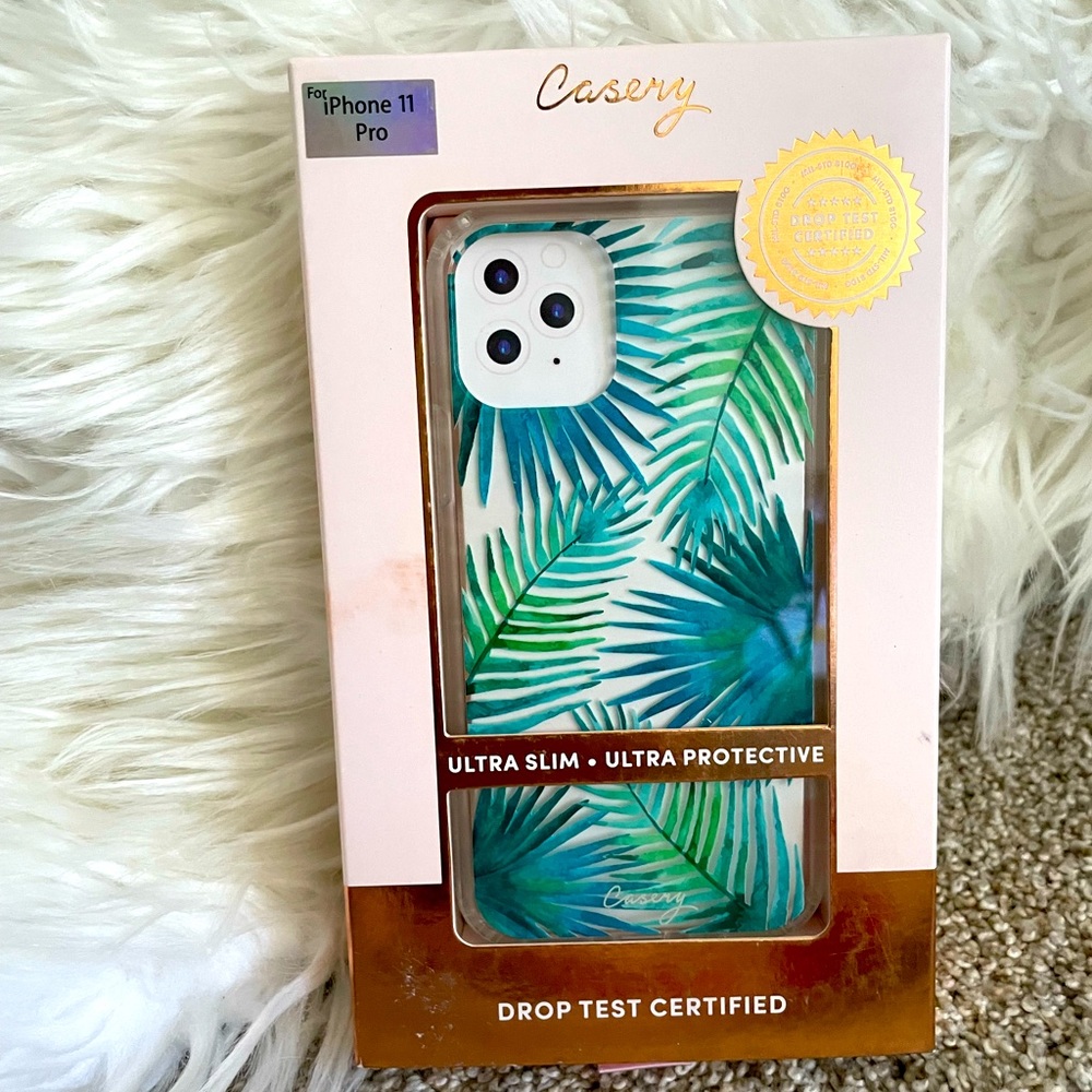🎉BOGO🎉 🌴NIB iPhone 11/Pro case